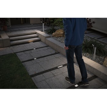 Įleidžiamas šviestuvas Domenic su saulės baterija, 200x80mm