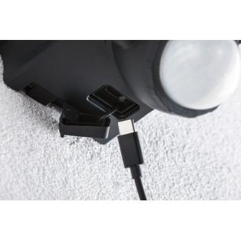 Sieninis šviestuvas Sonlig 2x9W su saulės baterija ir judesio davikliu